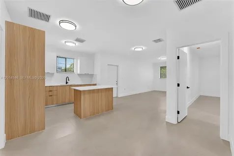 6500 NW 21st Avenue Miami FL 33147