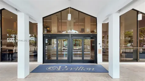 5601 Collins Avenue Miami Beach FL 33140