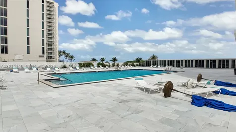 5601 Collins Avenue Miami Beach FL 33140