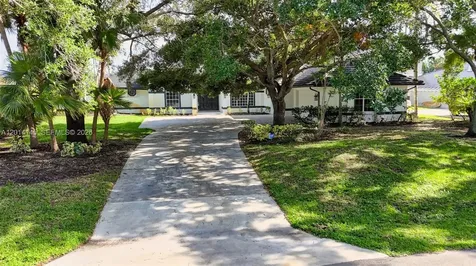 19558 Red Gum Trail Jupiter FL 33458