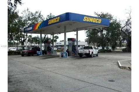895 N Nova Daytona FL 32117