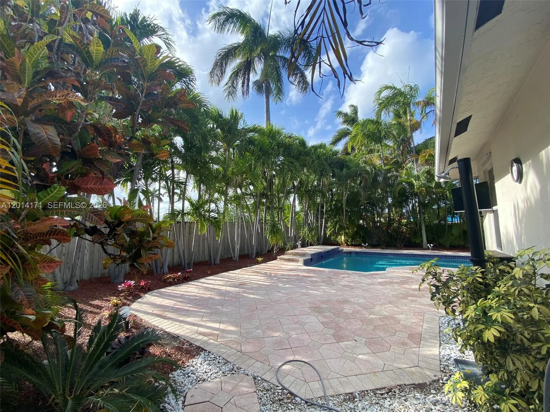 1210 S 13th Avenue Hollywood FL 33019