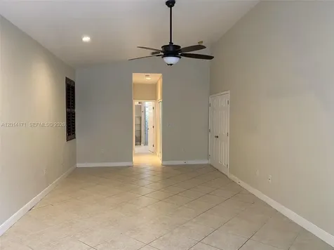 1210 S 13th Avenue Hollywood FL 33019