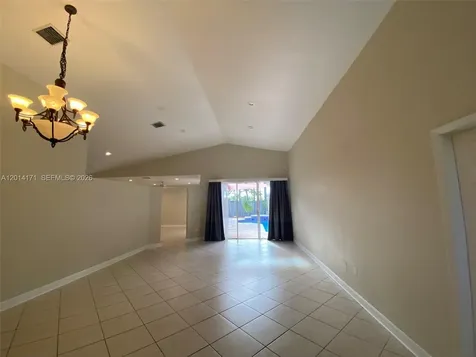 1210 S 13th Avenue Hollywood FL 33019
