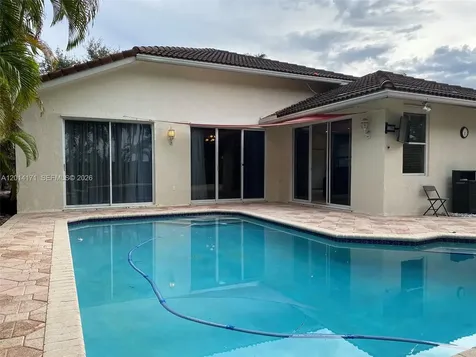 1210 S 13th Avenue Hollywood FL 33019