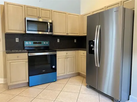 1210 S 13th Avenue Hollywood FL 33019