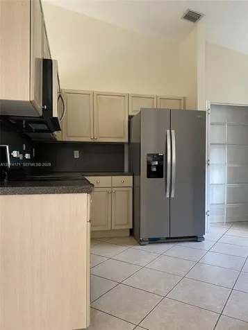 1210 S 13th Avenue Hollywood FL 33019