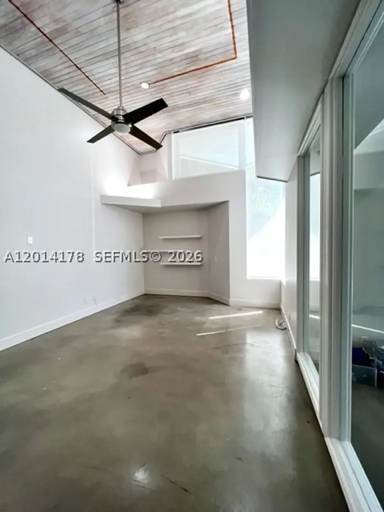 721 NE 3rd Avenue Fort Lauderdale FL 33304