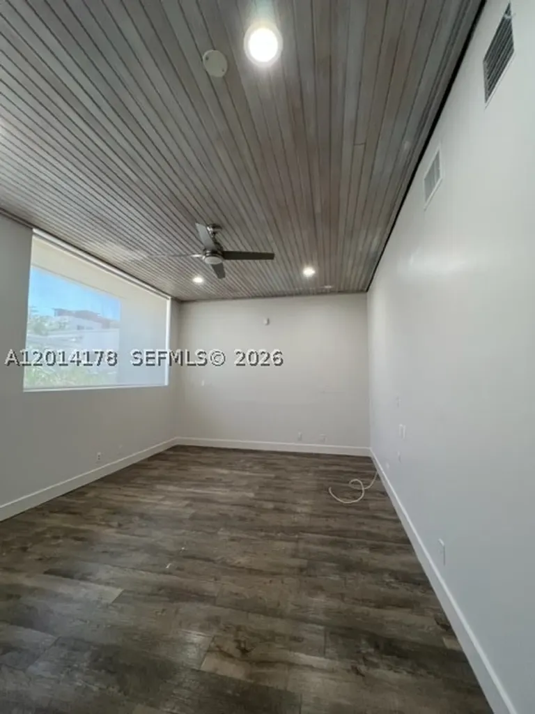 721 NE 3rd Avenue Fort Lauderdale FL 33304