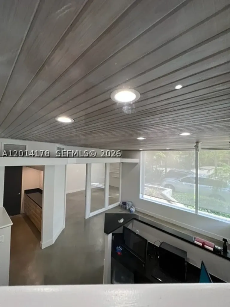 721 NE 3rd Avenue Fort Lauderdale FL 33304