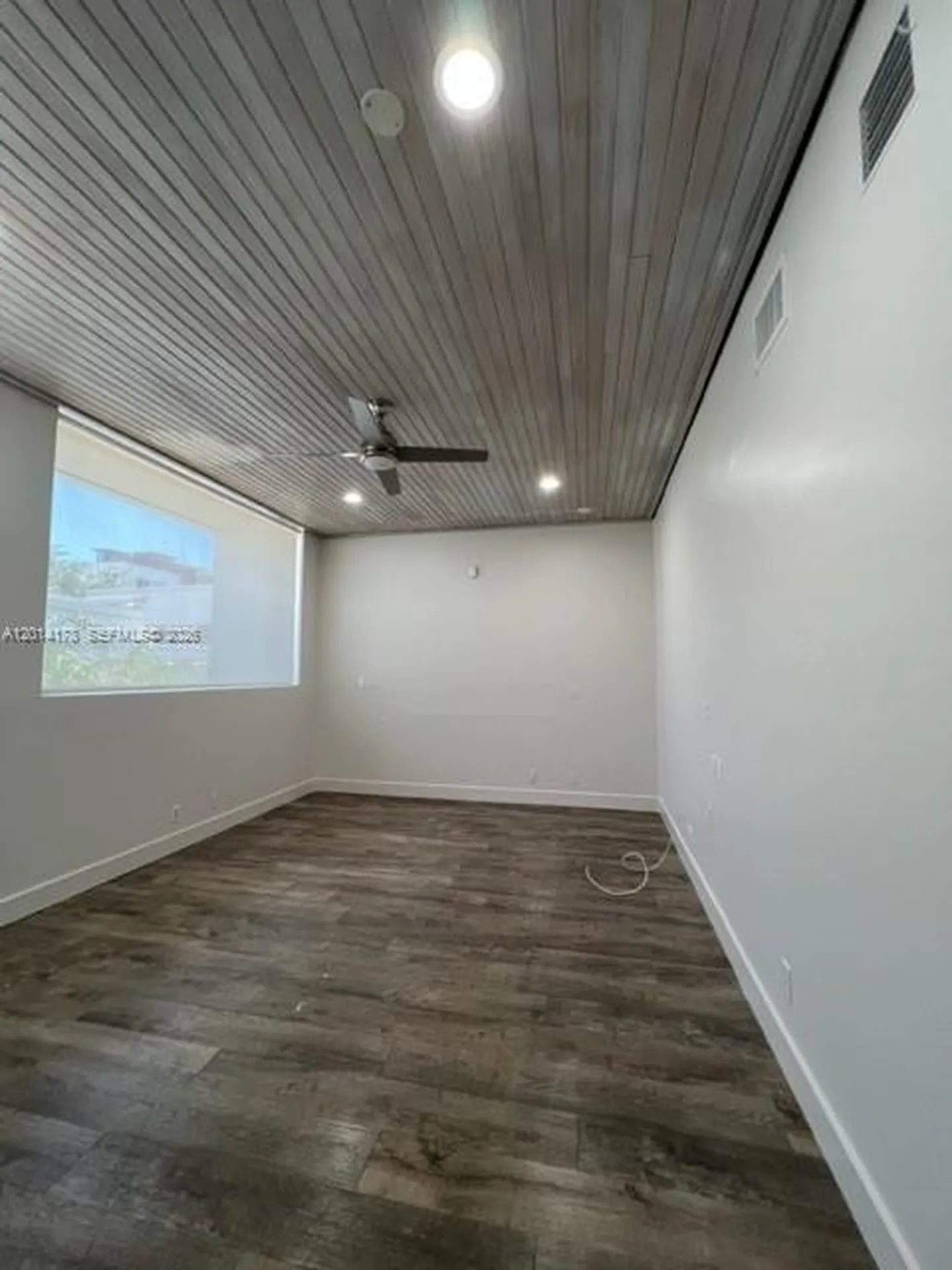 721 NE 3rd Avenue Fort Lauderdale FL 33304