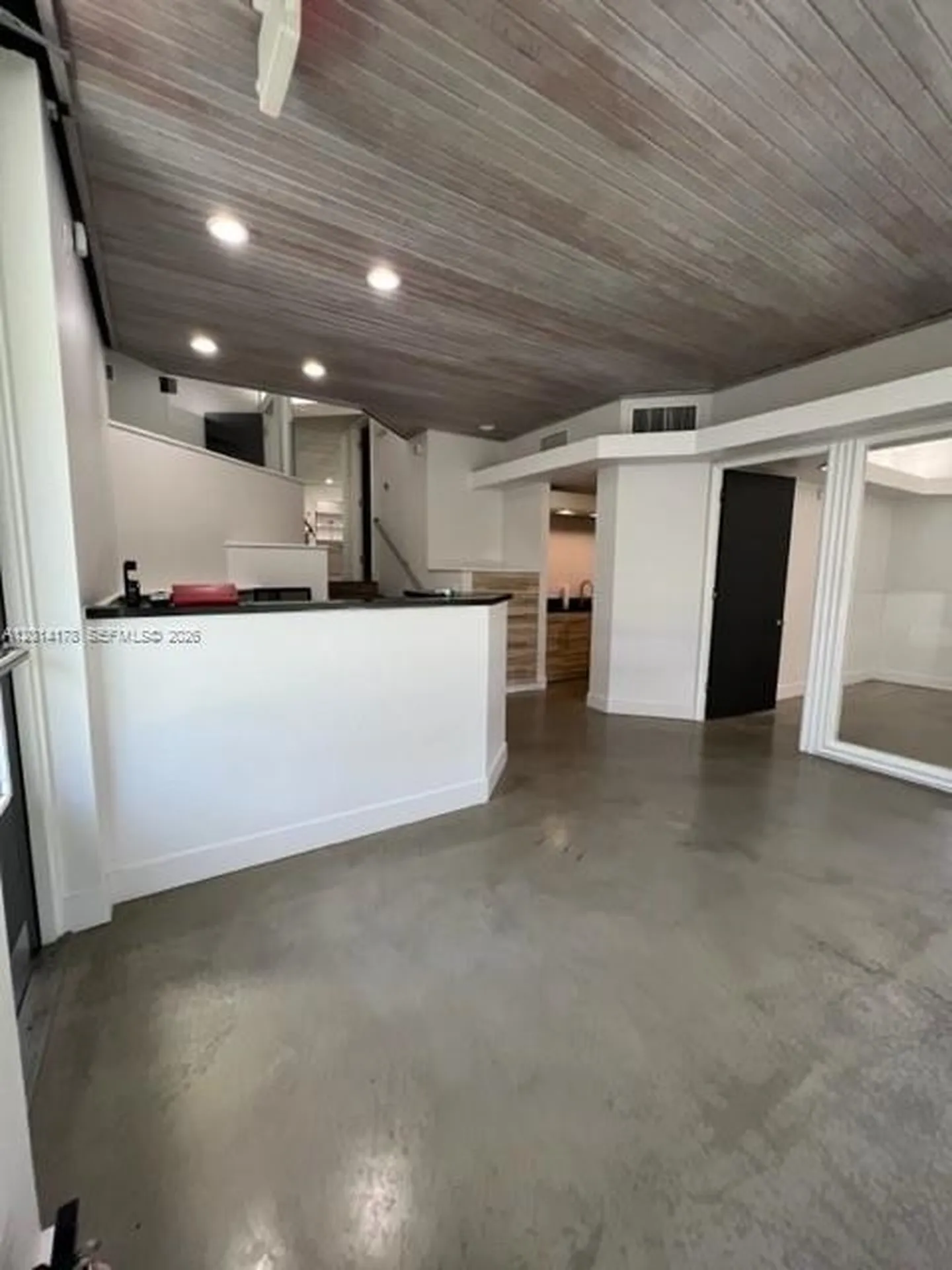 721 NE 3rd Avenue Fort Lauderdale FL 33304