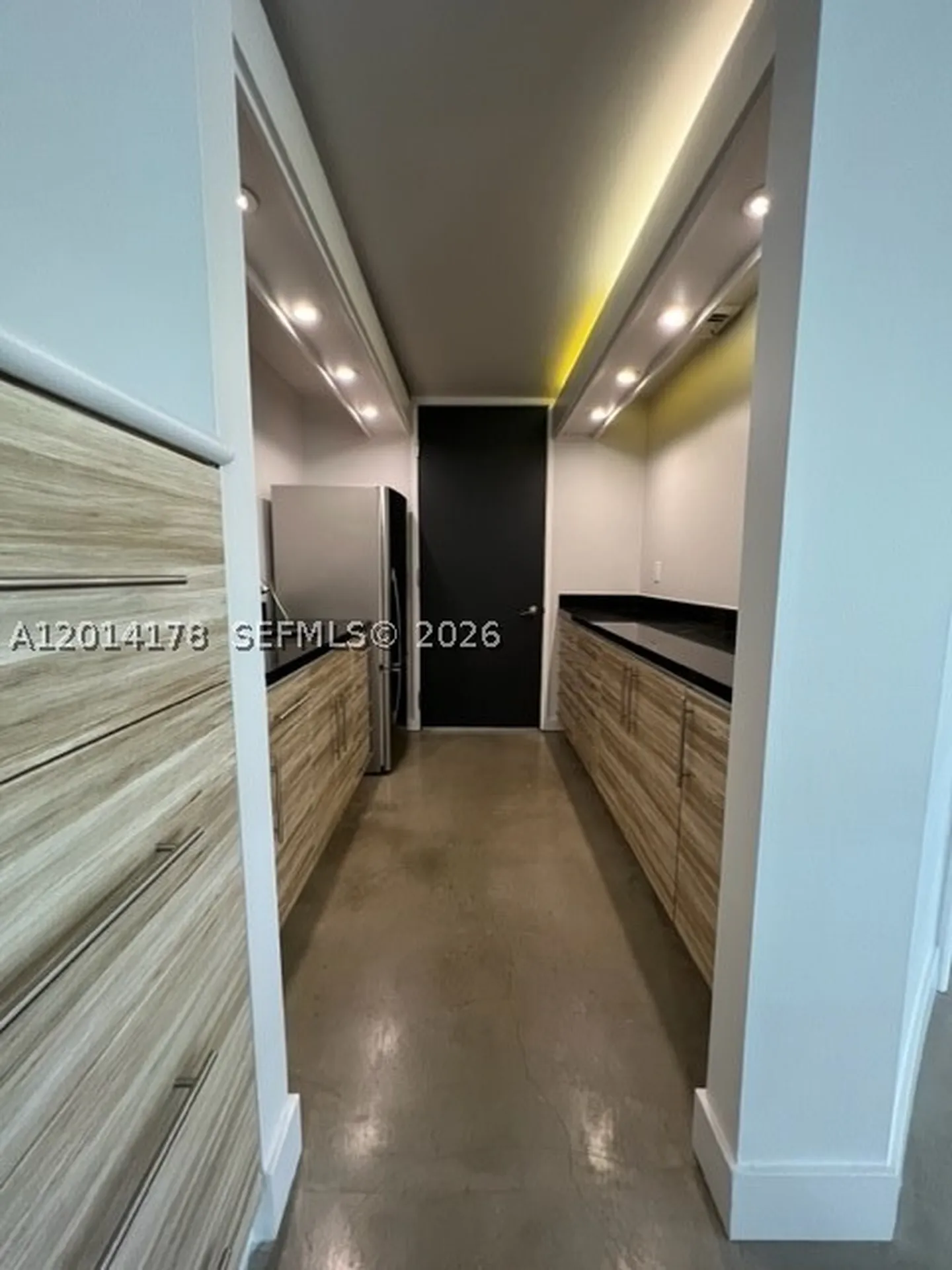 721 NE 3rd Avenue Fort Lauderdale FL 33304