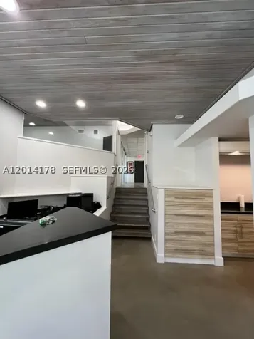 721 NE 3rd Avenue Fort Lauderdale FL 33304