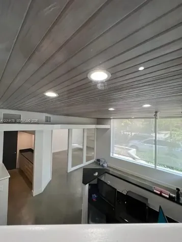 721 NE 3rd Avenue Fort Lauderdale FL 33304