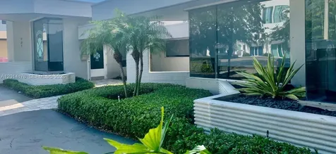 721 NE 3rd Avenue Fort Lauderdale FL 33304