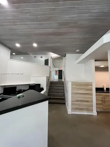 721 NE 3rd Avenue Fort Lauderdale FL 33304