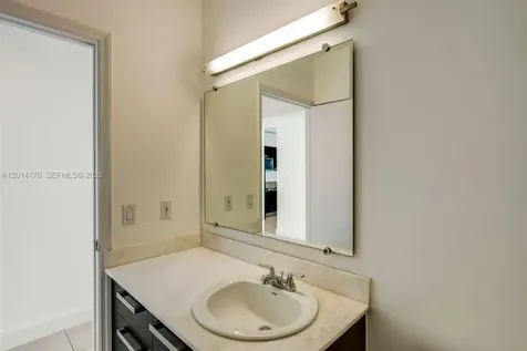 2525 SW 3rd Avenue Miami FL 33129