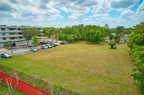 0 N 61 Avenue Hollywood FL 33024