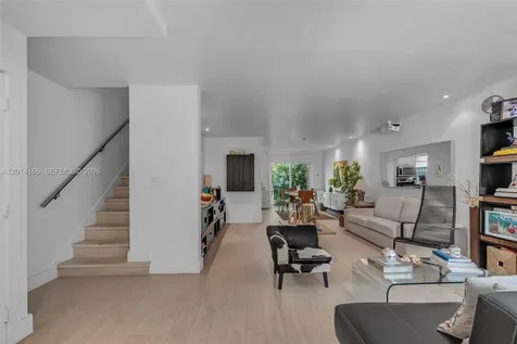 232 Sea View Drive Key Biscayne FL 33149