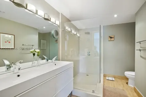 232 Sea View Drive Key Biscayne FL 33149