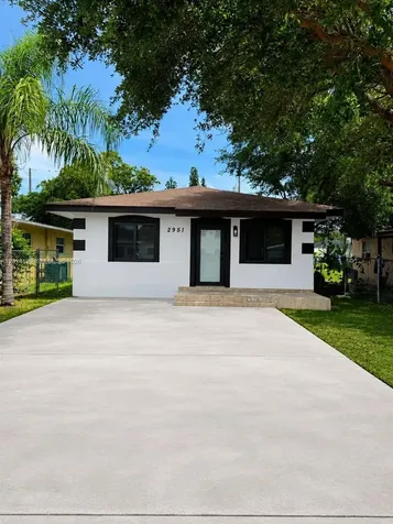 2951 NW 57th Street Miami FL 33142