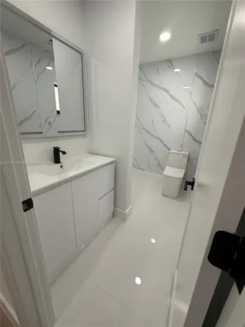 2951 NW 57th Street Miami FL 33142