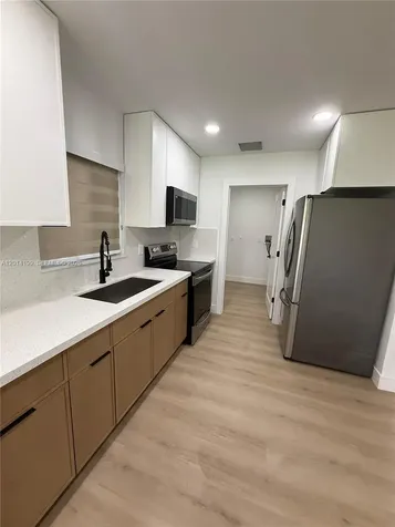 2951 NW 57th Street Miami FL 33142