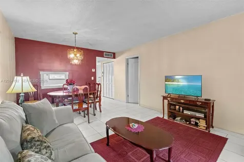 100 Berkley Road Hollywood FL 33024