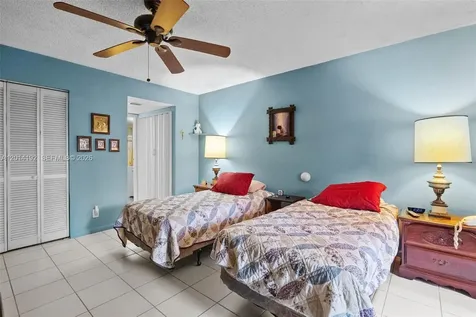 100 Berkley Road Hollywood FL 33024