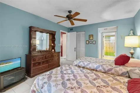 100 Berkley Road Hollywood FL 33024