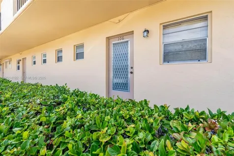 100 Berkley Road Hollywood FL 33024