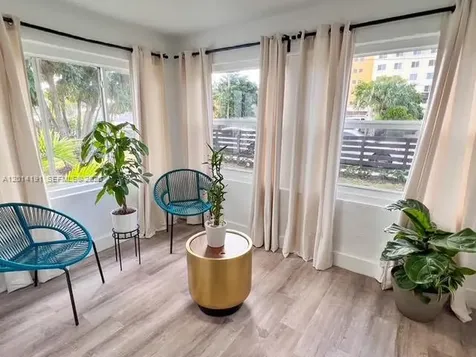 1025 NW 55th Street Miami FL 33127