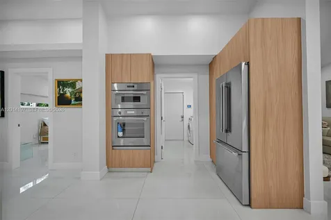 630 Deer Creek Briarwood Lane Deerfield Beach FL 33442