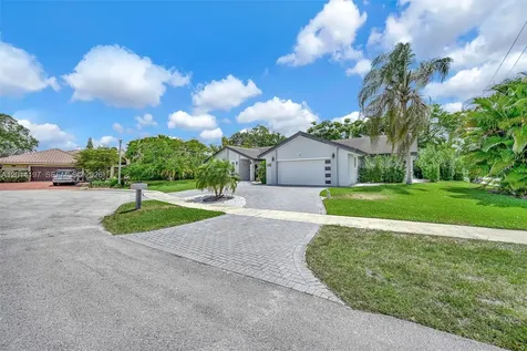 630 Deer Creek Briarwood Lane Deerfield Beach FL 33442