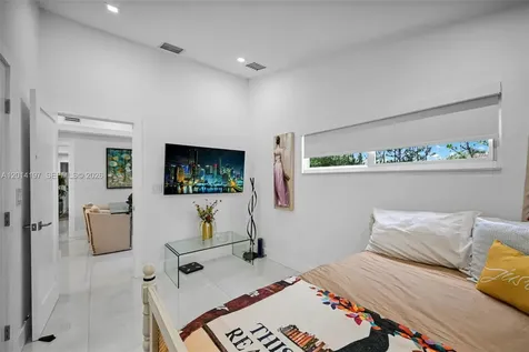 630 Deer Creek Briarwood Lane Deerfield Beach FL 33442