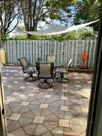 3818 SW 171st Terrace Miramar FL 33027