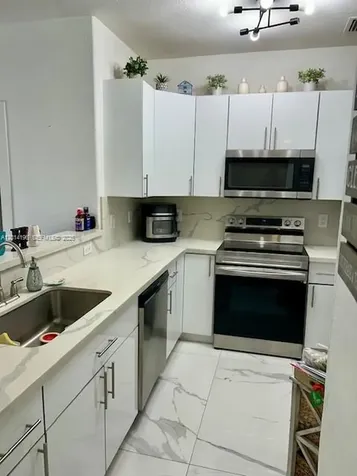 3818 SW 171st Terrace Miramar FL 33027