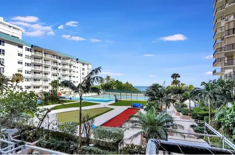 1800 S Ocean Boulevard Lauderdale By The Sea FL 33062
