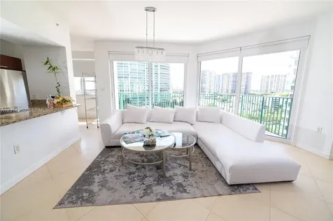 20000 E Country Club Drive Aventura FL 33180