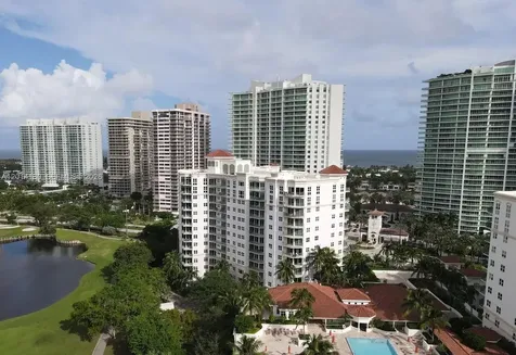 20000 E Country Club Drive Aventura FL 33180