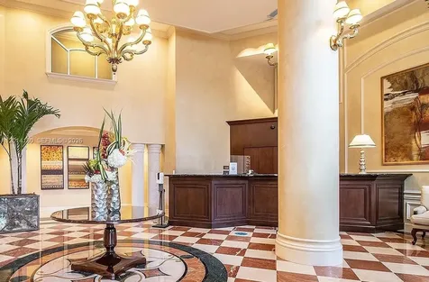20000 E Country Club Drive Aventura FL 33180