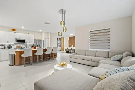 13283 SW 188th Terrace Miami FL 33177