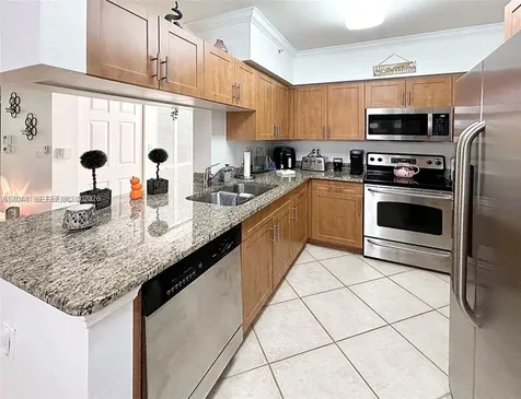 6533 Emerald Dunes Drive West Palm Beach FL 33411