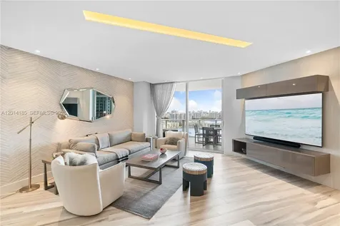 17111 Biscayne Boulevard North Miami Beach FL 33160