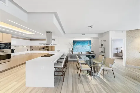 17111 Biscayne Boulevard North Miami Beach FL 33160