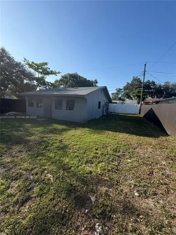 6123 Call Street Hollywood FL 33024