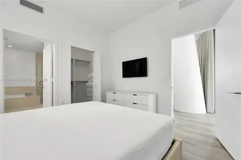 55 SW 9th Street Miami FL 33130