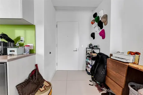 501 NE 31 Miami FL 33137