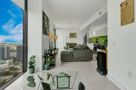 501 NE 31 Miami FL 33137